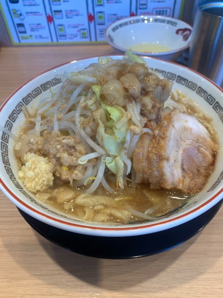 「小ラーメン」@ラーメン豚山 与野本町店の写真