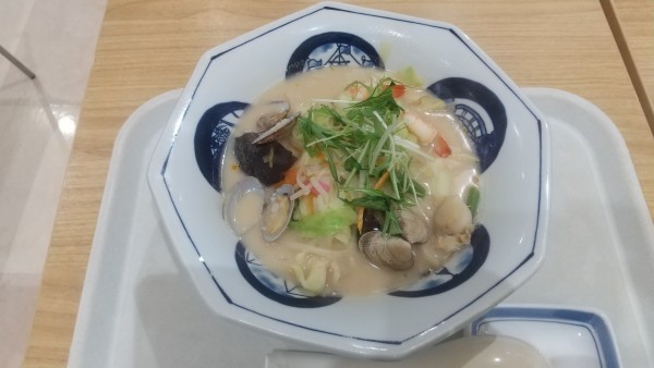 「海鮮ちゃんぽん（期間限定）870円」@リンガーハット イオン鳥取店の写真