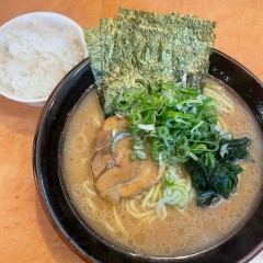 濃厚豚骨ラーメン こく丸の画像