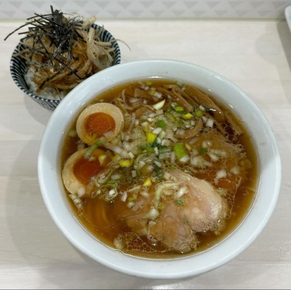 「特製中華そば 豚まぶしご飯」@中華そば ふくみみの写真