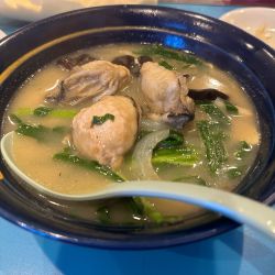 ミニ牡蠣ラーメン