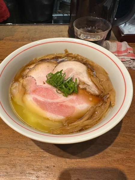「特製ロース醤油ラーメン」@ラーメン屋 トイ・ボックスの写真