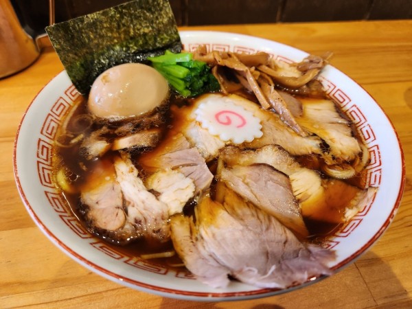 「醤油ちゃーしゅー煮玉子」@柳麺かいとの写真