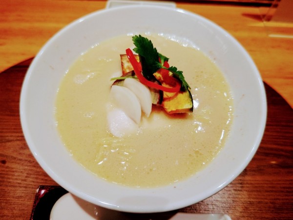 「鶏白湯Soba」@銀座 篝 六本木ヒルズ店の写真