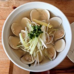 特選極上はまぐり潮麺(1180円)