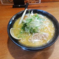 鶏ごぼうラーメン(味噌)
