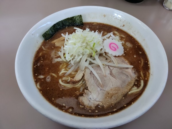 「味噌ラーメン（2月頃までの限定）950円」@庵悟の写真