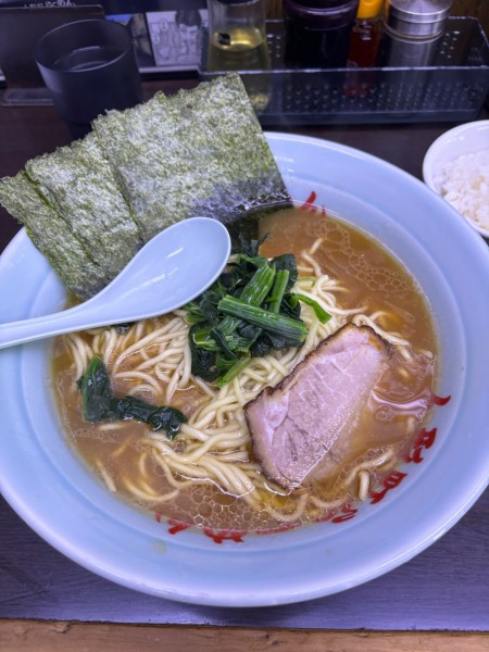 「ラーメン大盛り 半ライス」@人形町らーめん いなせの写真