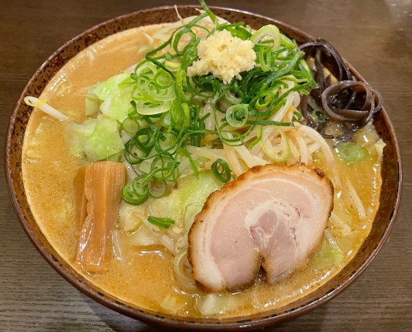 「炙りラーメン（味噌）」@真武咲弥 渋谷店の写真