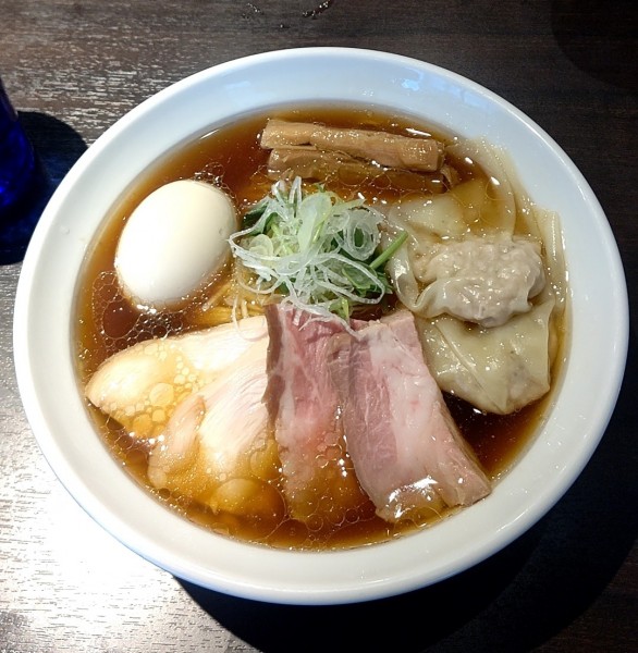 「特製醤油1300円」@麺屋 彩音 ~Sign~の写真