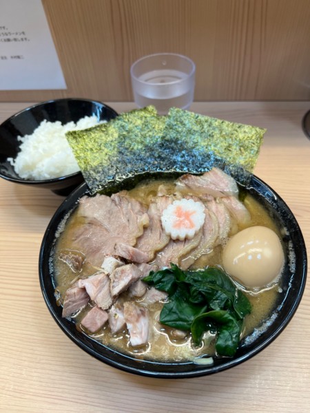 「チャーシューメン(¥1100)+チャーシュー(¥300)」@ラーメン 大國家の写真