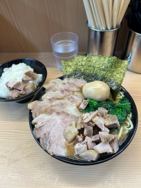「チャーシューメン(¥1100)+チャーシュー(¥300)」@ラーメン 大國家の写真