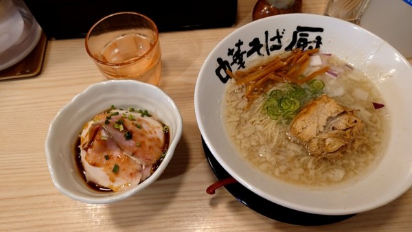 「こってり中華＋ローストビーフ丼」@中華そば厨の写真