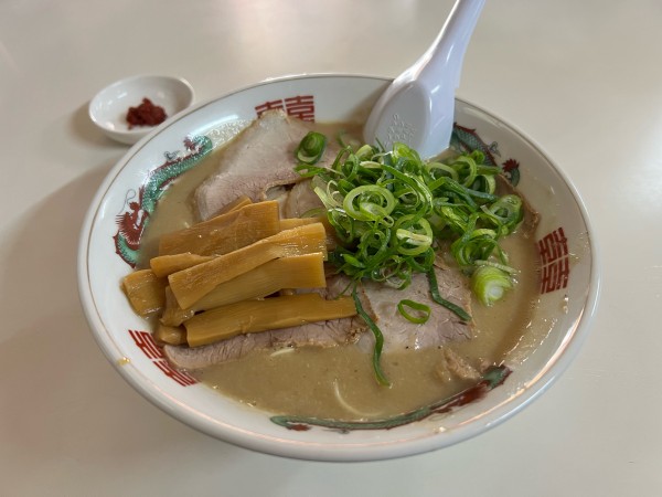 「とんこつラーメン」@とん吉の写真