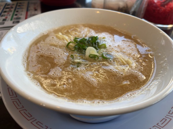 「朝らーめん」@博多らーめん ひまわりの写真