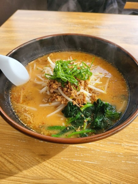 「雷ラーメン(小辛)」@ラーメンハウス 富良野の写真