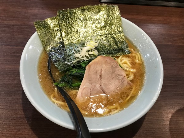 「らーめん　850円」@横浜家系らーめん侍 渋谷本店の写真