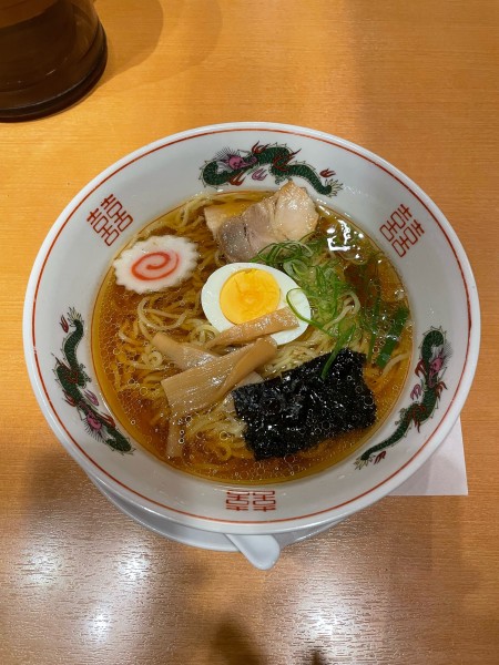 「中華そば(700円)」@定食のまる大 港南台店の写真