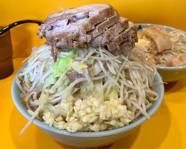 「小ブタ 2丼Style」@ラーメン二郎 八王子野猿街道店2の写真