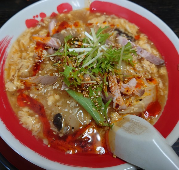「酸辣湯麺800円」@ごらく屋の写真