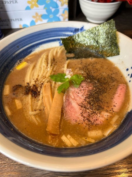 「こってりらーめん」@麺処 景虎 戸塚安行店の写真