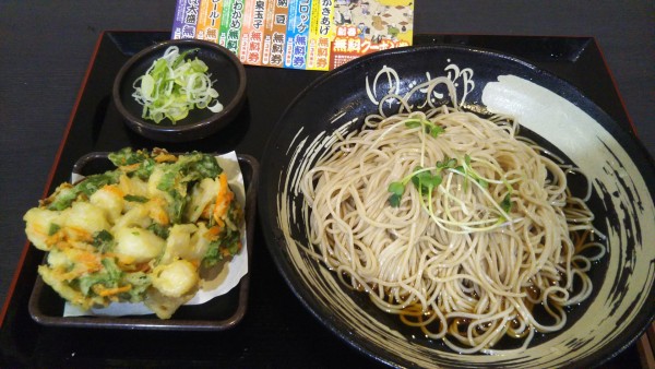 「【期間限定】小柱と春菊のかきあげそば」@ゆで太郎 銀座5丁目店の写真