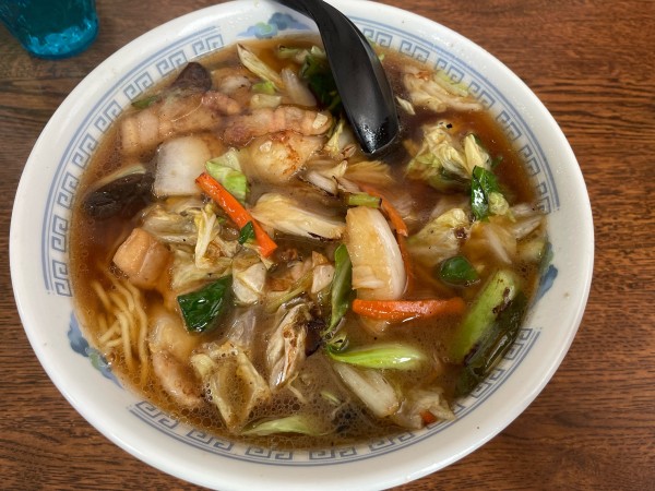 「肉野菜ラーメン」@はまや食堂の写真