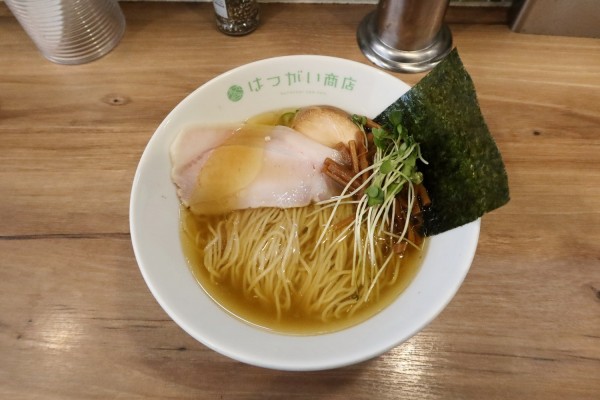 「しおそば￥８３０」@はつがい商店の写真