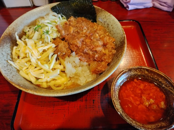 「肉のせまぜそば　950円」@食処 渓の写真