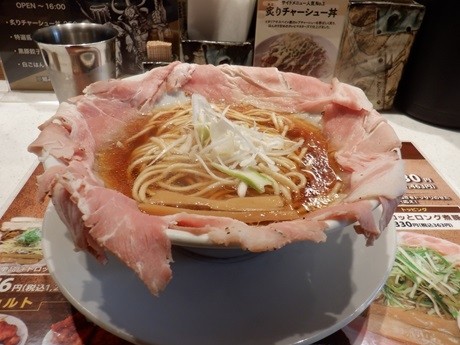 「ピストル」@ラーメン大戦争 西新宿店の写真