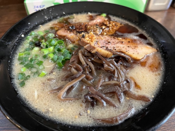 「黒ラーメン」@麺処 光屋の写真