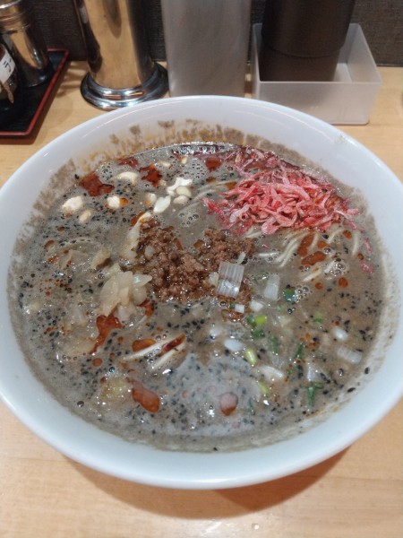 「黒胡麻担々麺」@甲州屋 別邸の写真