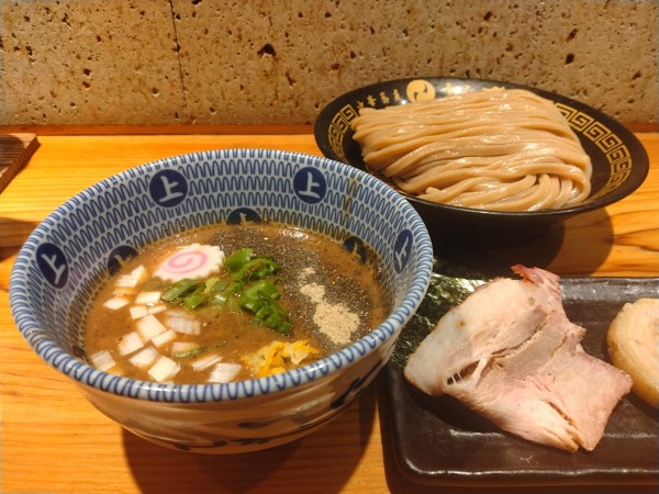 「つけめん＋桃源全種」@中華蕎麦うゑずの写真