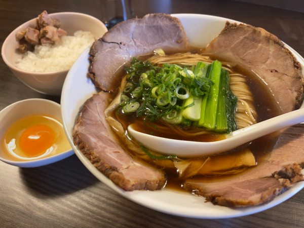 「チャーシュー醤油そば」@花笑み中華そば かれんの写真