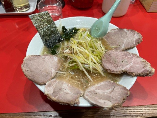 「ネギチャーシューラーメン」@ラーメン かいざん 船橋店の写真