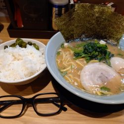 醤油玉子豚骨ラーメン