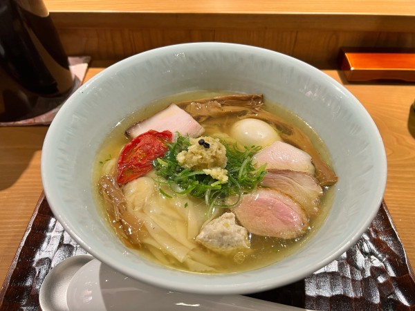 「特製塩そば」@饗 くろ㐂の写真