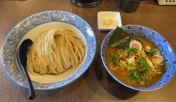「【限定】秩父みそつけ麺 大葉ver(並)」@狼煙 東大宮店の写真