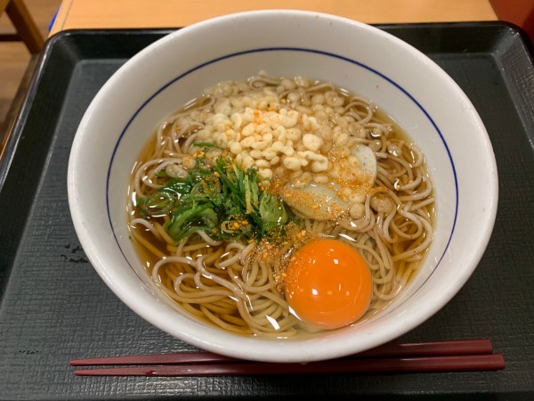 「月見そば 490円」@なか卯 池袋二丁目店の写真