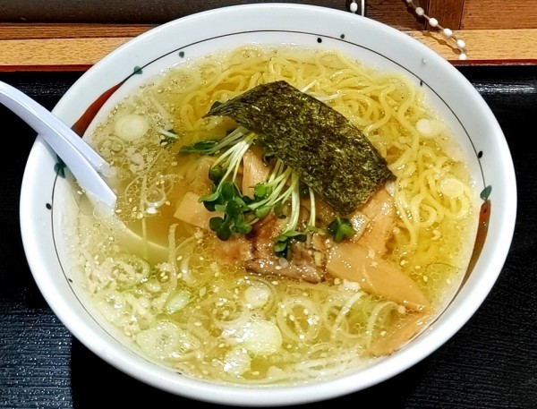 「塩らーめん」@らーめん 福よし 草加店の写真