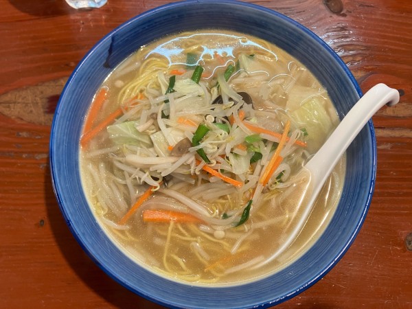 「野菜塩らーめん 大盛り(900円+110円)」@函館らーめん しお貫の写真