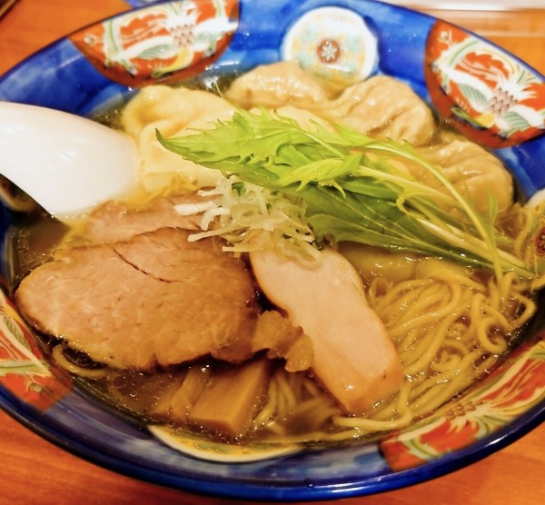 「特製ワンタン麺」@支那そば 幸雲の写真