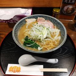 室鯵豚骨ラーメン