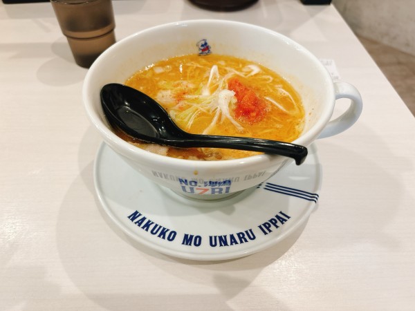 「ラーメン辛子明太子」@ラーメン海鳴 福岡空港店の写真