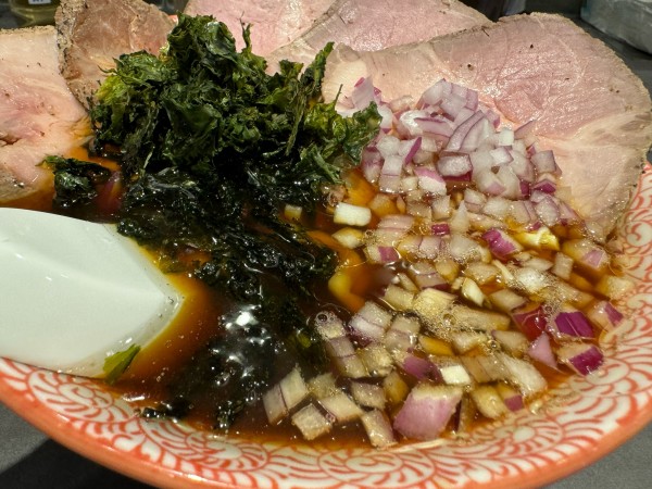 「コク旨＋チャーシュー」@麺や べらぼうの写真