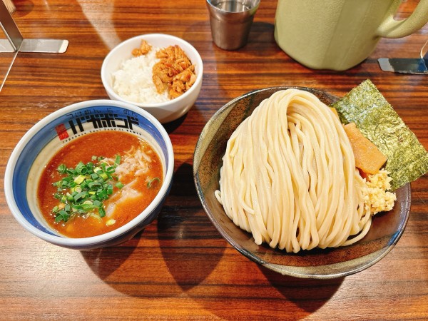 「つけ麺＋バガメシ」@麺歩 バガボンドの写真