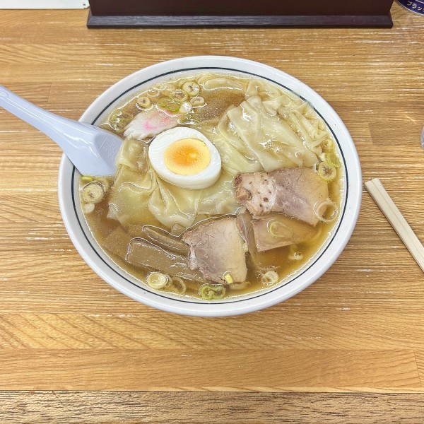 「ワンタンメン」@中華そば 富士屋 仙台店の写真