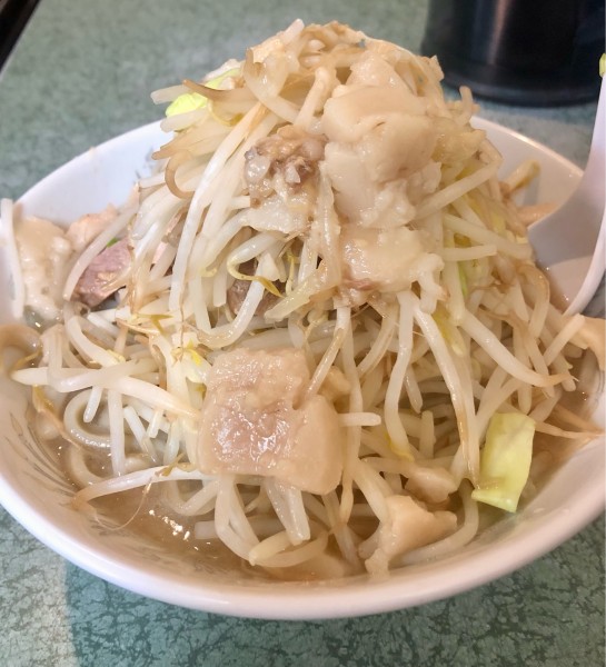 「ラーメン ヤサイアブラカタマリ1000円」@ラーメン二郎 新宿小滝橋通り店の写真