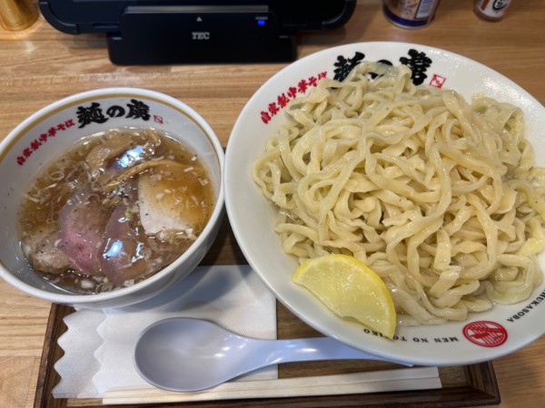 「牛塩昆布水つけ麺」@自家製中華そば 麺の虜の写真