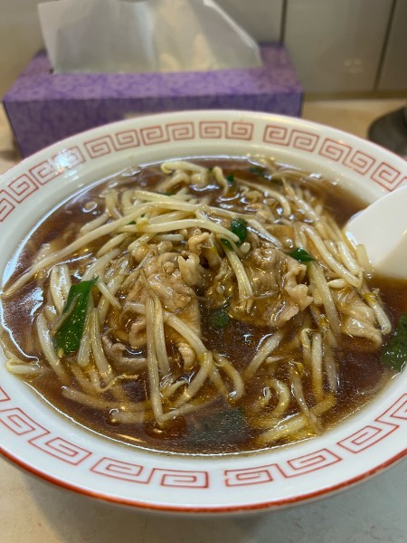 「もやしそば+半チャーハン 1130円」@中華料理 おおくまの写真